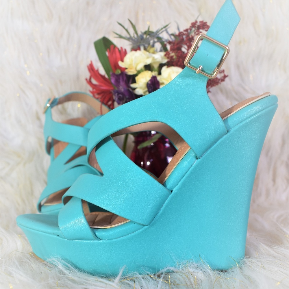 DbDk Fashion, turquoise Summer wedges, Opened toe